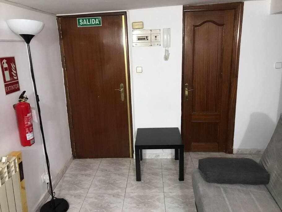 Апартаменты Agradable Apartamento En Zona Malasana Мадрид Экстерьер фото