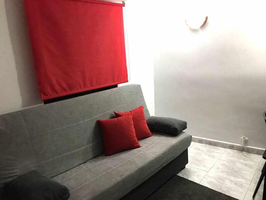 Апартаменты Agradable Apartamento En Zona Malasana Мадрид Экстерьер фото