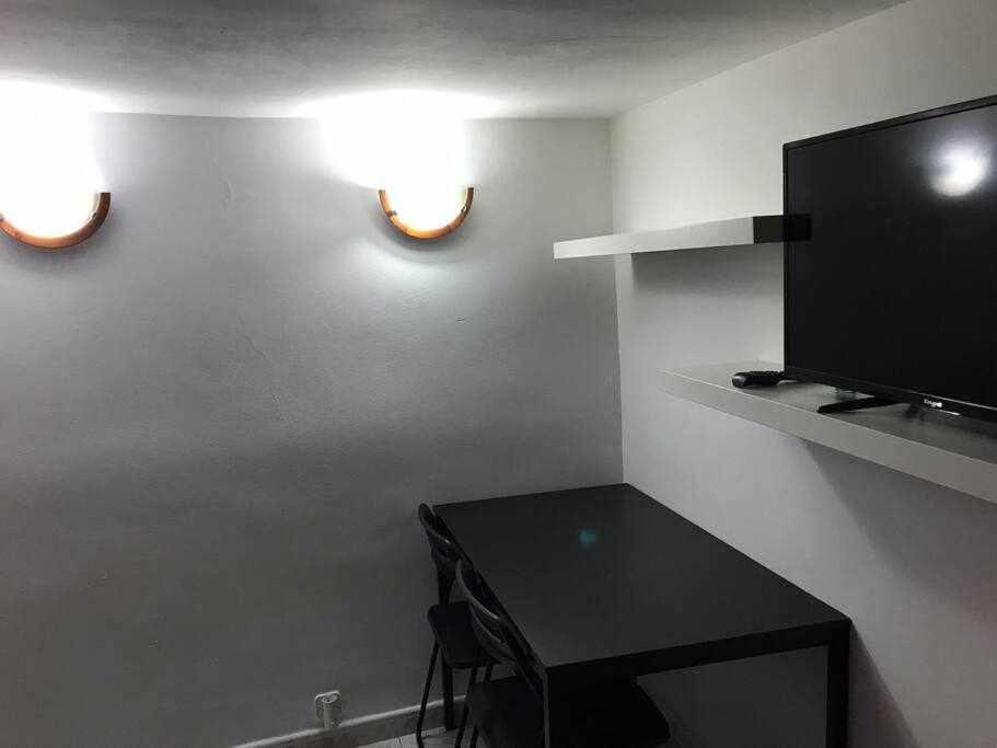 Апартаменты Agradable Apartamento En Zona Malasana Мадрид Экстерьер фото